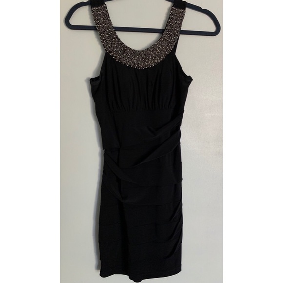 Dresses & Skirts - LBD! Black Fitted Dress w/ Beaded Neckline Sz Sm